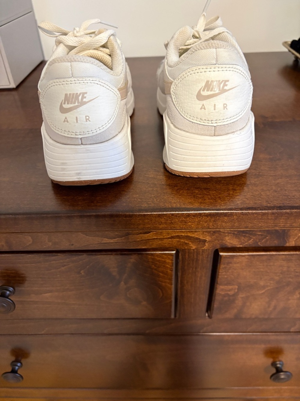 Nike Women’s Low-Top Sneakers in Ivory/White and Blush - Picture 4 of 7